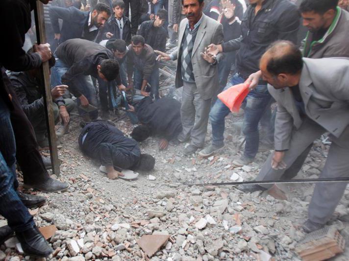 Un nou bilanţ provizoriu anunţă 366 de morţi şi 1.300 de răniţi în urma cutremurului din Turcia