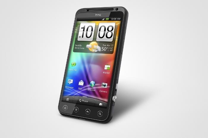 HTC şi-a dublat vânzările de telefoane mobile