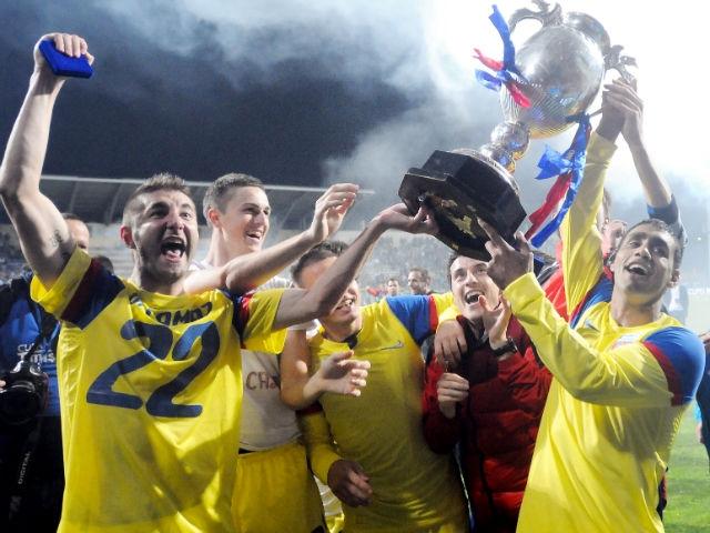 Studiu IRES: Becali a ajuns mai respectat decât Hagi, ca om de fotbal! Steaua, echipa favorită a românilor