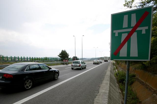 Banii europeni de pe tronsonul Autostrăzii Timişoara – Lugoj se vor muta pe alt proiect