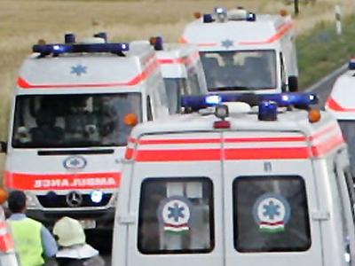 O nouă tragedie în Ungaria: Trei morţi şi cinci răniţi, după ce un microbuz românesc s-a ciocnit cu un camion slovac