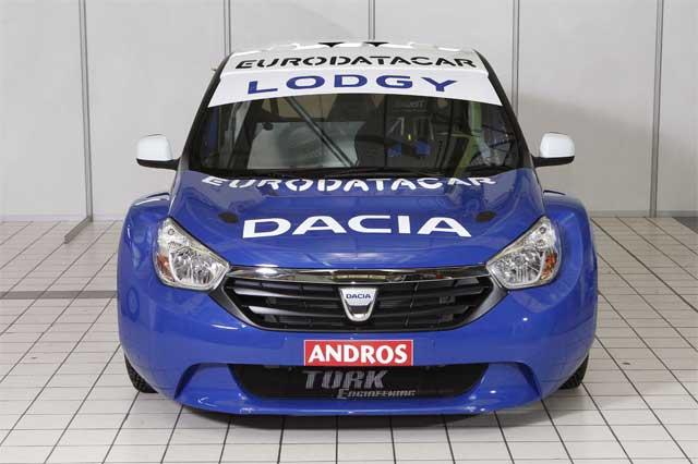 Vezi cum arată Lodgy, al şaptelea model din gama Dacia Renault, care va fi lansat în martie 2012