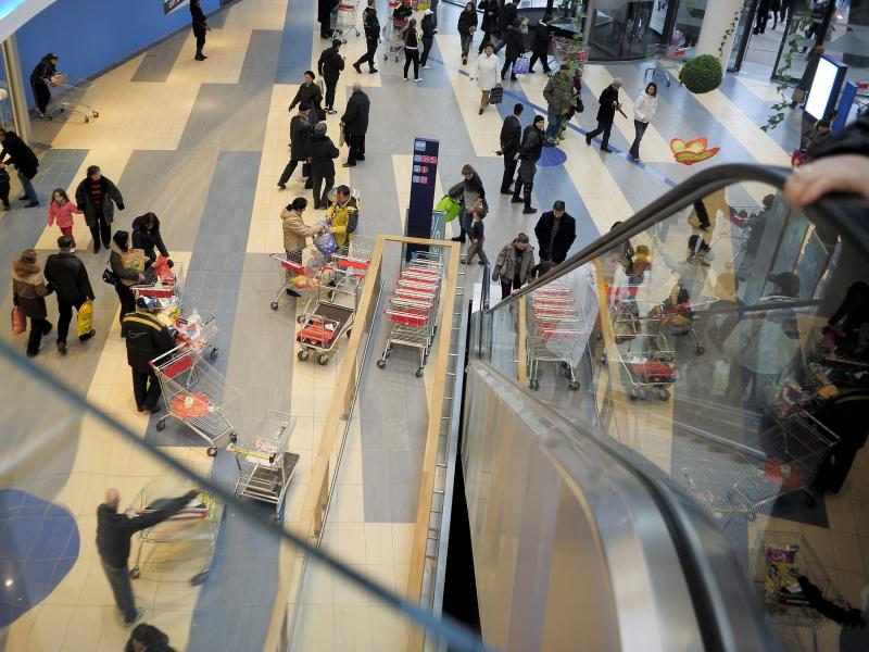 Bucureştiul, pe locul 24 în topul oraşelor europene atractive pentru shopping. Vezi care sunt punctele noastre slabe
