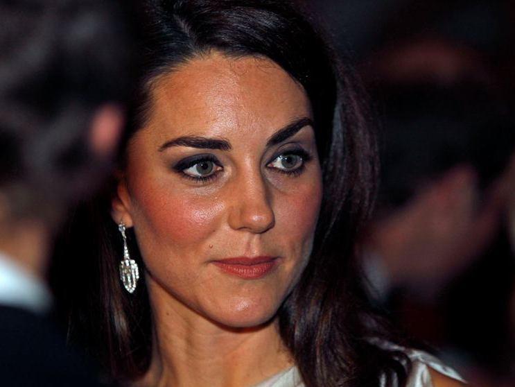 Veste bună pentru Casa Regală: Kate Middleton este însărcinată!