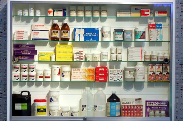 Haos total pe lista de medicamente compensate: Producătorul Diprophos nu mai există de doi ani!