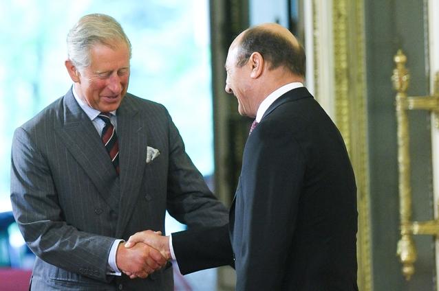 Băsescu îi mulţumeşte prinţului Charles pentru promovarea României
