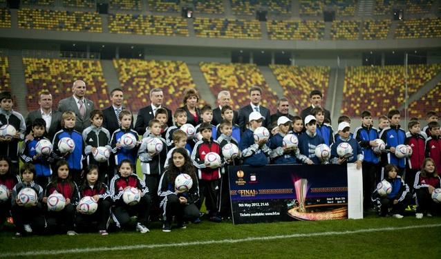 Se pun în vânzare biletele pentru finala Europa League Bucureşti 2012. Vezi cât costă şi cât timp ai la dispoziţie să le iei