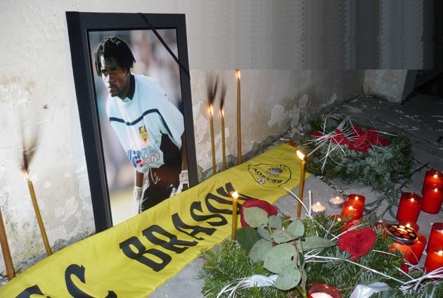 Soţia regretatului portar de fotbal Ibrahim Dossey: "Încă îl aştept acasă”
