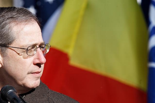 Ambasadorul SUA: Companiile de stat sunt o resursă pe care România ar putea să o exploateze pentru a-şi relansa economia