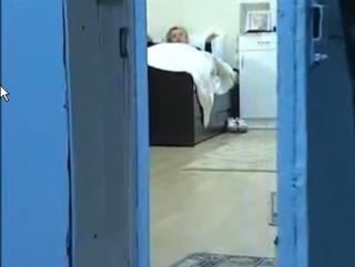 Vezi condiţiile de detenţie ale Iuliei Timoşenko. Fostul premier ucrainean are în celulă plasmă şi cabină de duş (VIDEO)