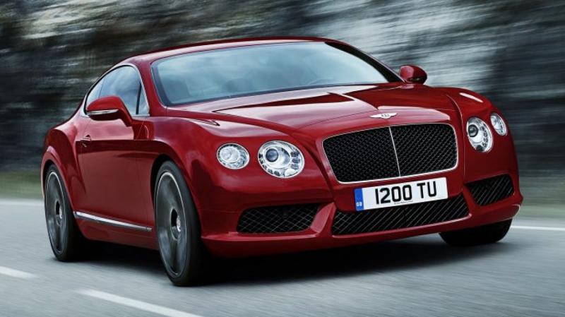 Bentley lansează gama V8