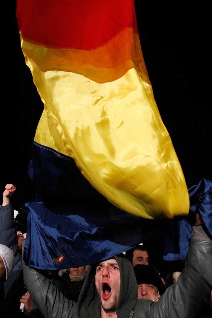 „Brusc, România a început să fiarbă”