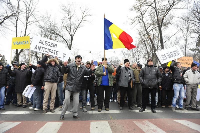 Cea de-a 7-a zi de proteste anti-guvernamentale si anti-prezidentiale 6487655