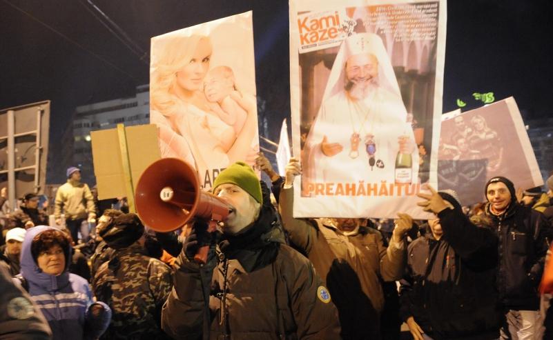 Imagini spectaculoase din Piaţa Universităţii 6496273