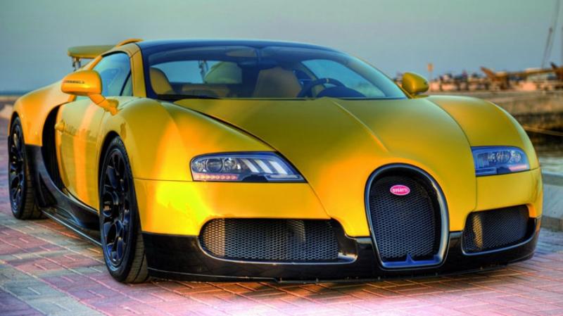 Bugatti a prezentat o ediţie limitată Veyron 16.4 Grand Sport