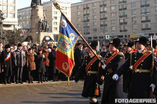 De Ziua Unirii, Puterea a sărbătorit în Parlament, iar Opoziţia la Iaşi şi Focşani. Victor Ponta: "Sărbătorile românilor arată mai bine fără Băsescu şi Boc"