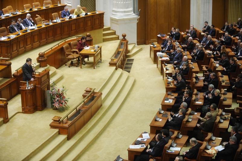 Parlamentarii PNL de Hunedoara renunţă la mandate