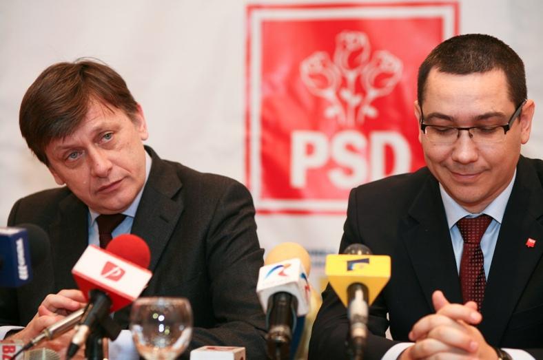 Ponta: Guvernul Boc trebuie să demisioneze pentru că şi-a angajat răspunderea pe o lege neconstituţională