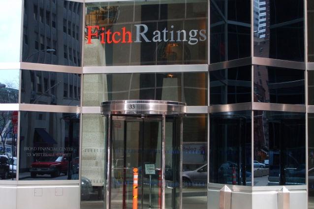 Fitch a retrogradat ratingurile Italiei, Spaniei, Belgiei, Sloveniei şi Ciprului