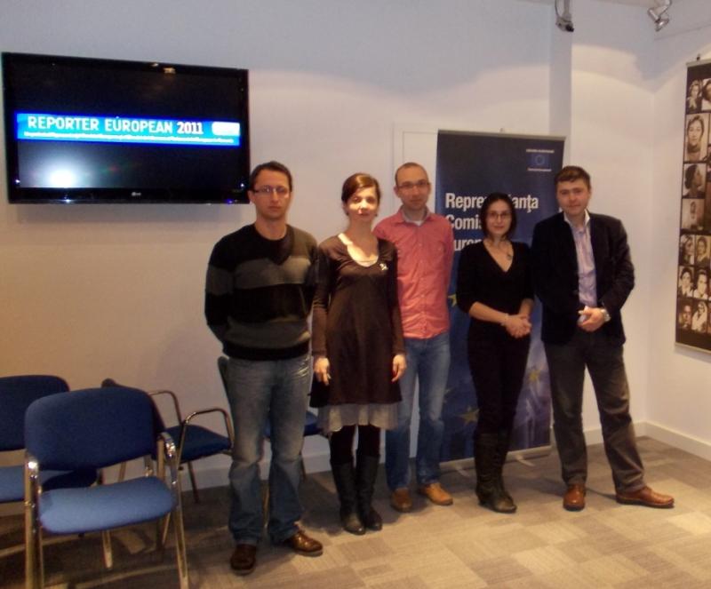 Patru jurnalisti si un blogger sunt castigatorii concursului Reporter European 2011
