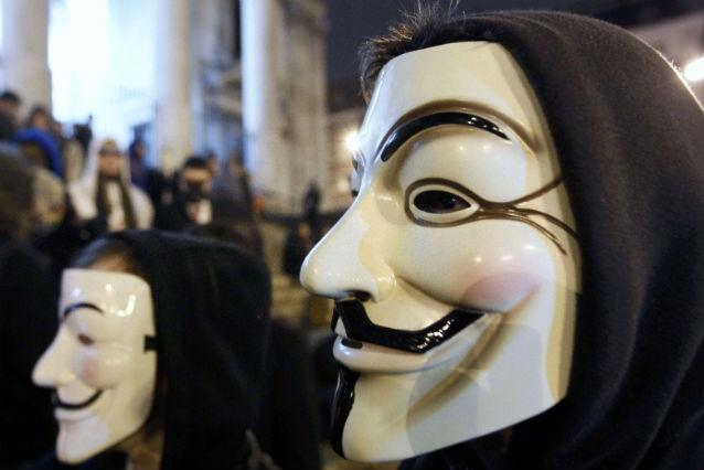 Hackerii de la Anonymous au interceptat o convorbire între FBI şi Scotland Yard (AUDIO)