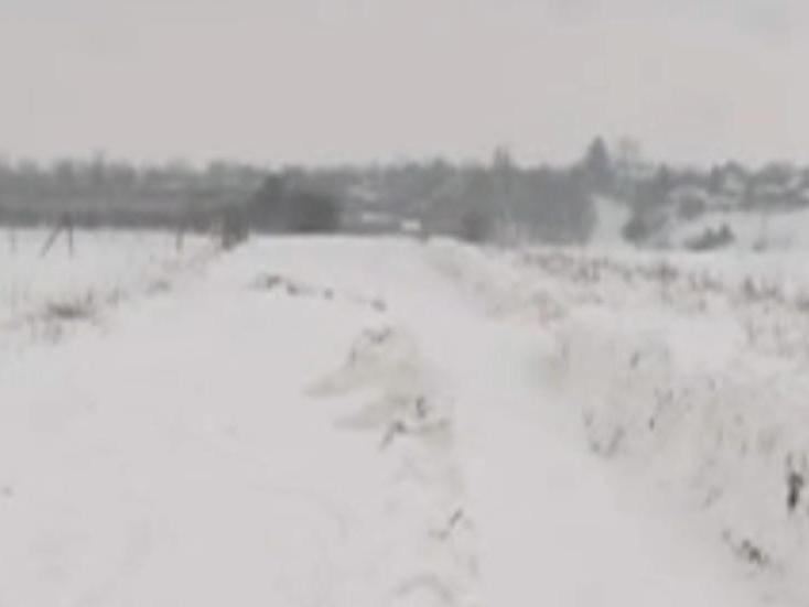 Două sate din Călăraşi, izolate de două zile după ce toate drumurile de acces au fost acoperite cu zăpadă