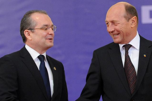 Magyar Nemzet: „Numele lui Boc şi Băsescu echivalează cu o înjurătură pentru români”
