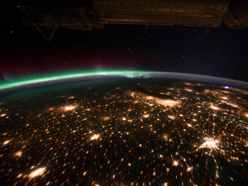 Cum se vede aurora boreală de pe Staţia Spaţială Internaţională (VIDEO)