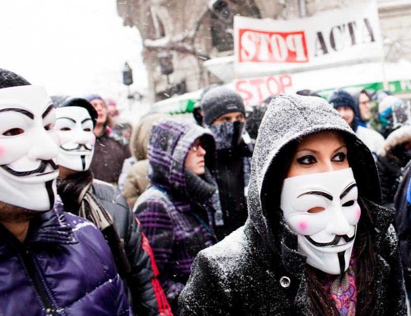 Furnizorii de internet nu vor să fie poliţia ACTA
