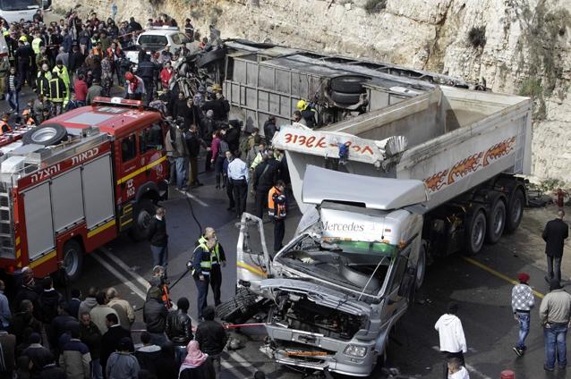 Opt copii palestinieni, ucişi într-un accident cu un vehicul israelian