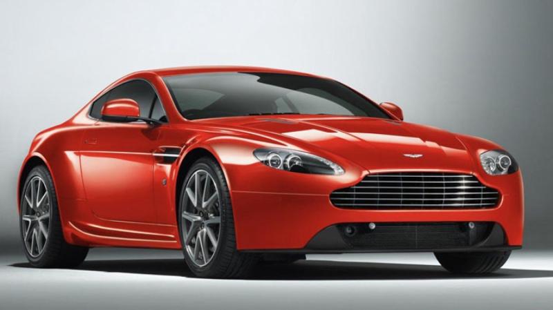Aston Martin a pregătit un facelift pentru V8 Vantage