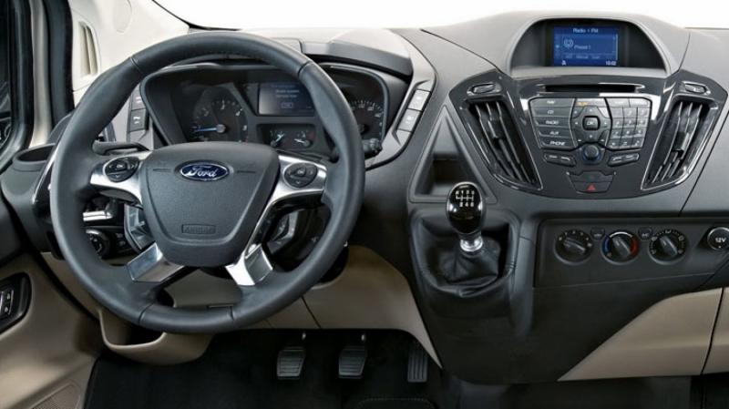 Ford Tourneo Custom Concept se lansează la Geneva 8200401