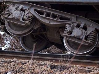 Un vagon al unui tren de călători a deraiat pe ruta Oradea - Arad