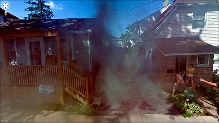 GALERIE FOTO: Cele mai ciudate imagini de pe Google Street View 8201498