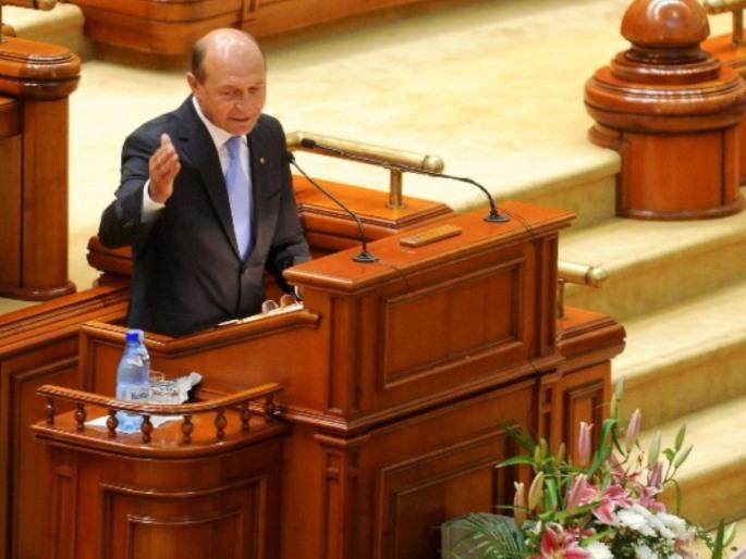 Preşedintele Traian Băsescu a cerut să se adreseze Parlamentului pe 7 martie