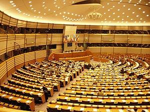 Reducerea tarifelor de roaming, votată în Parlamentul European