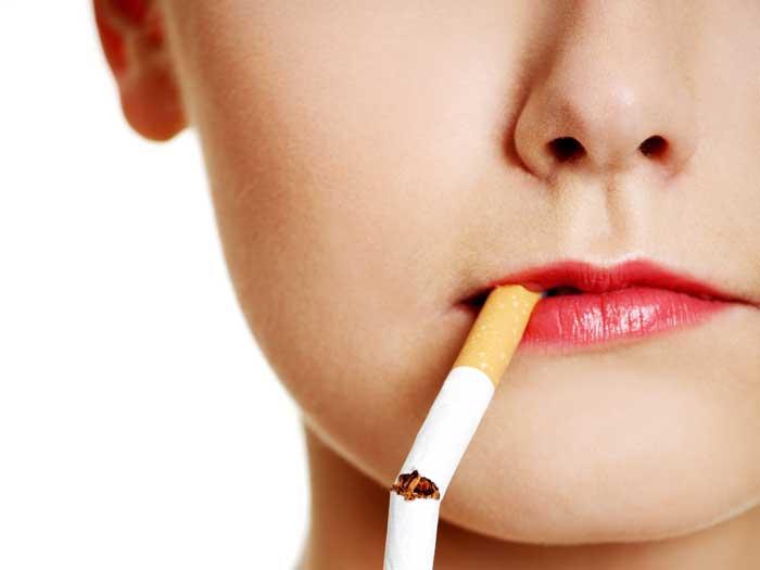 Din 5-6 încercări vă puteţi lăsa de fumat