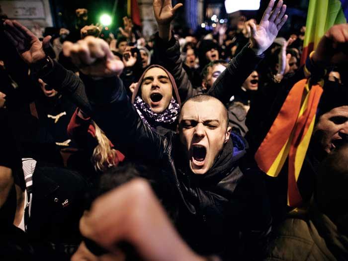 În bucătăria protestatarilor 8810672