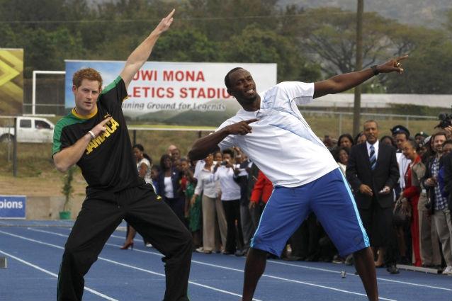 Prinţul Harry l-a învins la sprint pe regele atletismului, Usain Bolt! (VIDEO)