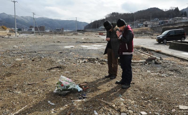 Comemorarea victimelor dezastrului din Japonia de la 11 martie 2011 9061865