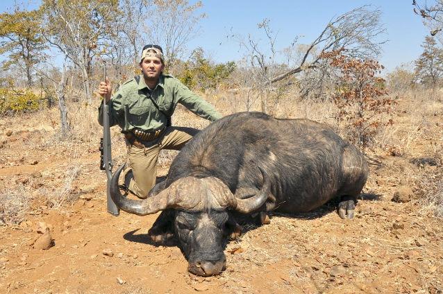 Băieţii lui Donald Trump, la vânătoare în Zimbabwe. Donald Trump Jr.: Nu îmi este ruşine că am omorât animalele