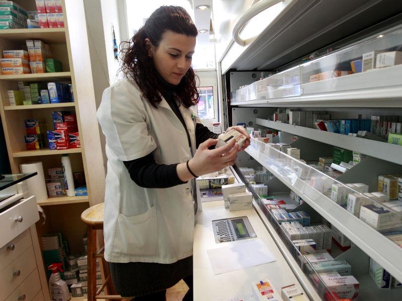 Numărul cutiilor de medicamente fabricate în România a scăzut cu 40% în ulimii cinci ani