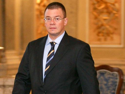 Judecătoarea care a dispus arestarea lui Gigi Becali, numită consilier al premierului Ungureanu