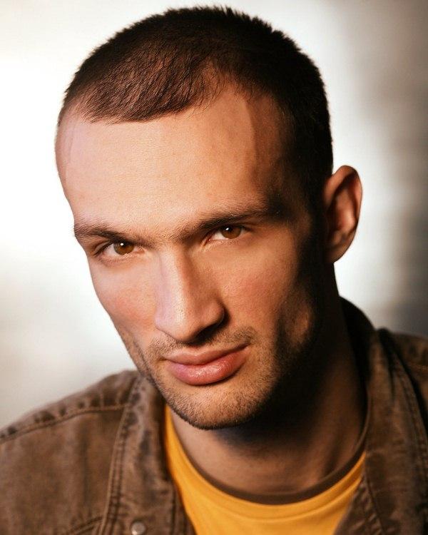 Mihai Ogăşanu. Un actor trebuie să-şi găsească singur drumul 9580482