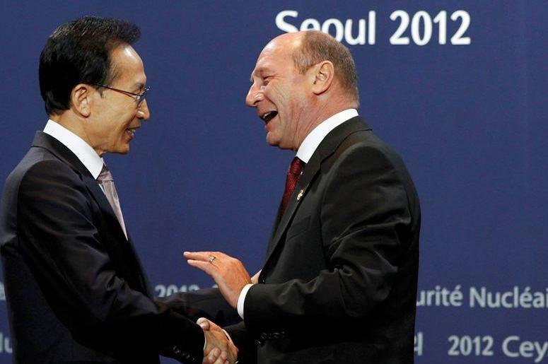 Băsescu, la Seul: Avem obligaţia să îmbunătăţim securitatea instalaţiilor nucleare pe care le deţinem