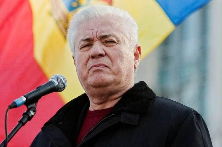 Comuniştii moldoveni au iniţiat referendum pentru a da vot de neîncredere Parlamentului