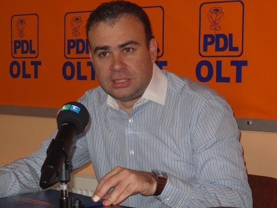 Ex-pedelistul Darius Vâlcov a trecut la PSD şi candidează pentru USL la primăria Slatina