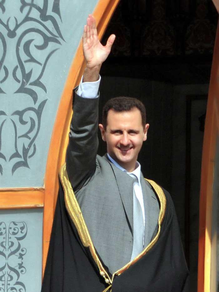 "Bashar al-Assad nu mai rezistă mult la putere”