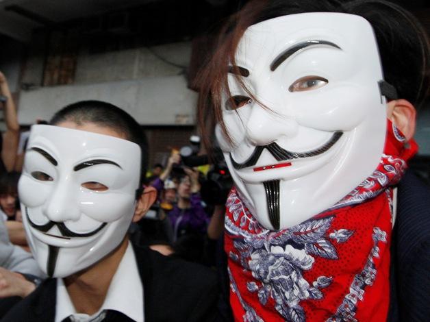 Anonymous atacă din nou: A blocat site-urile ministerului italian de Interne, poliţiei şi carabinierilor