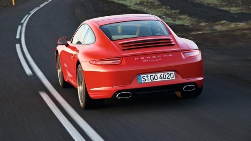 Galerie Foto: Porsche 911 - „Cea mai performantă mașină a anului 2012”